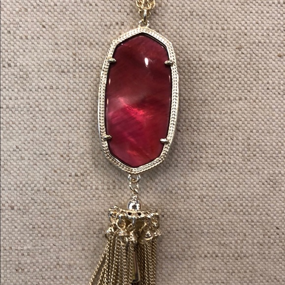 Kendra Scott Rayne Necklace. - Picture 3 of 4